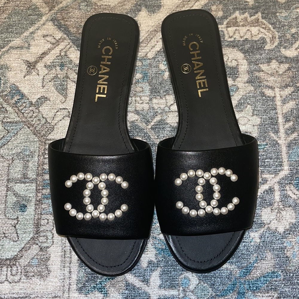 Chanel Black Sandals with Pearls